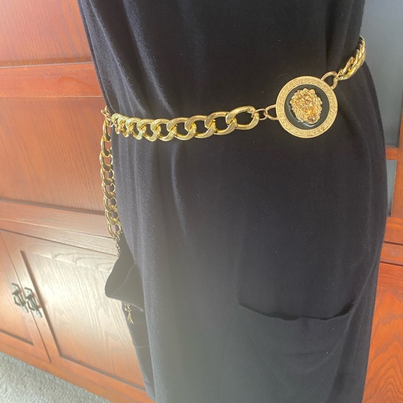 Women Chunky Gold Metal Chain Fashion Belt Lion medallion Charm - Picture 11 of 11